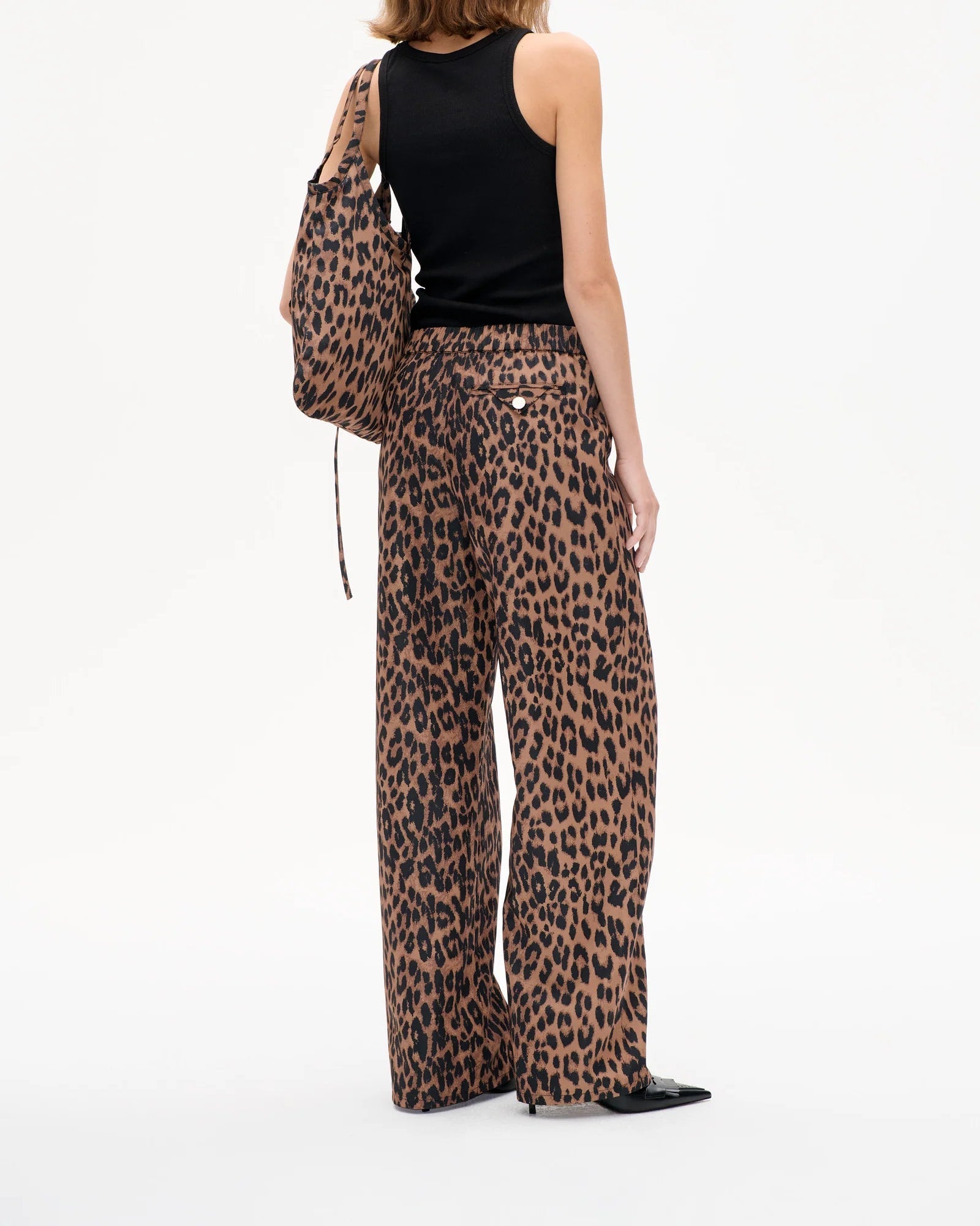 Baum und Pferdgarten Nivia Broek Broeken