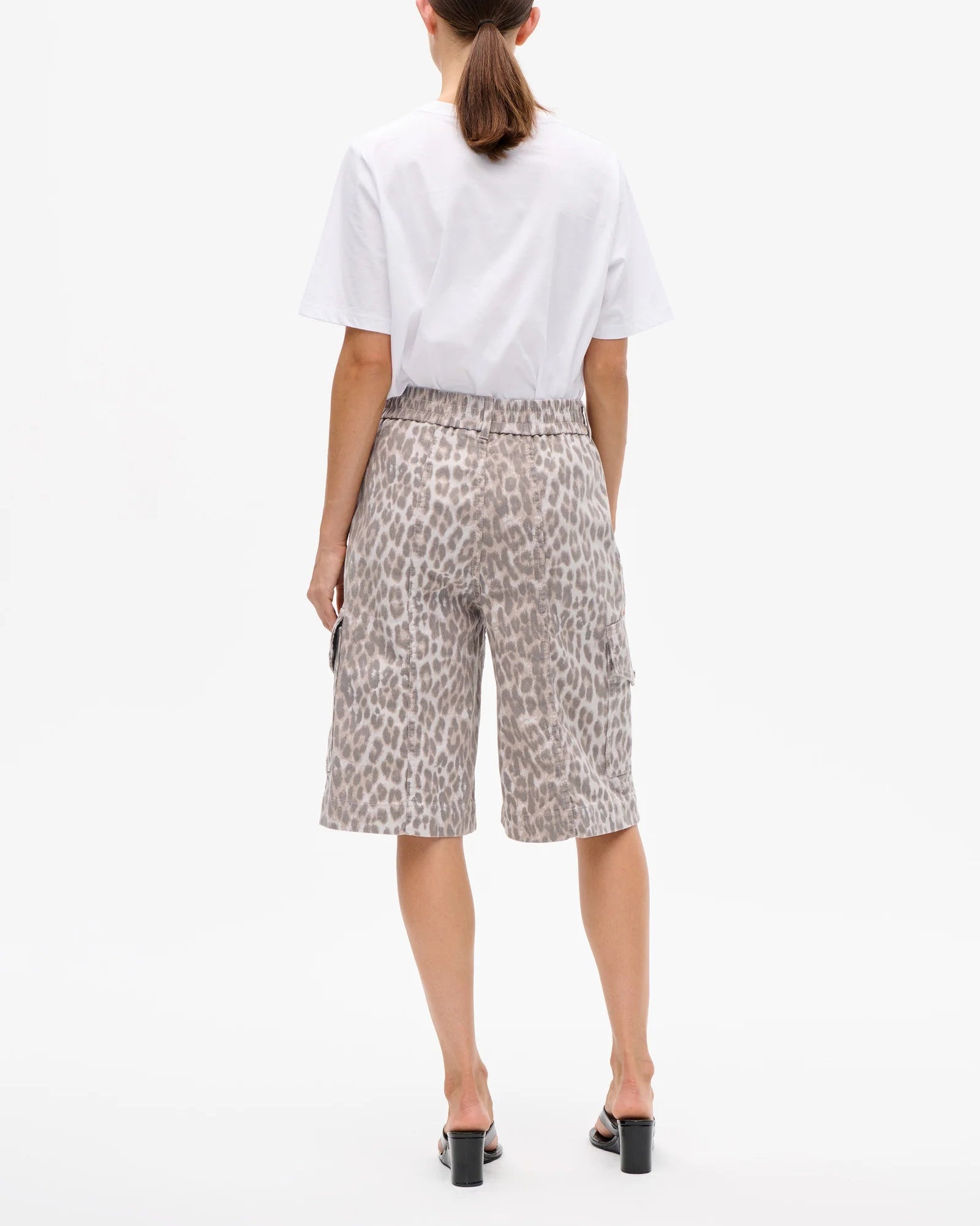 Baum und Pferdgarten Neeto Short