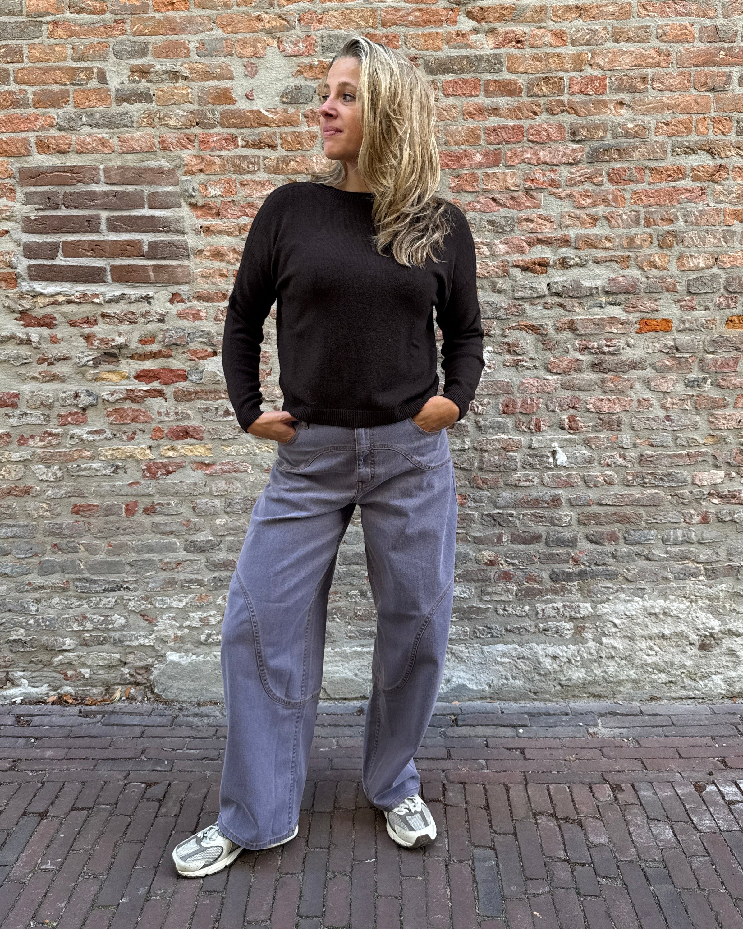 Hej Julie Collection Zoey Sweater Chocolate Onze size