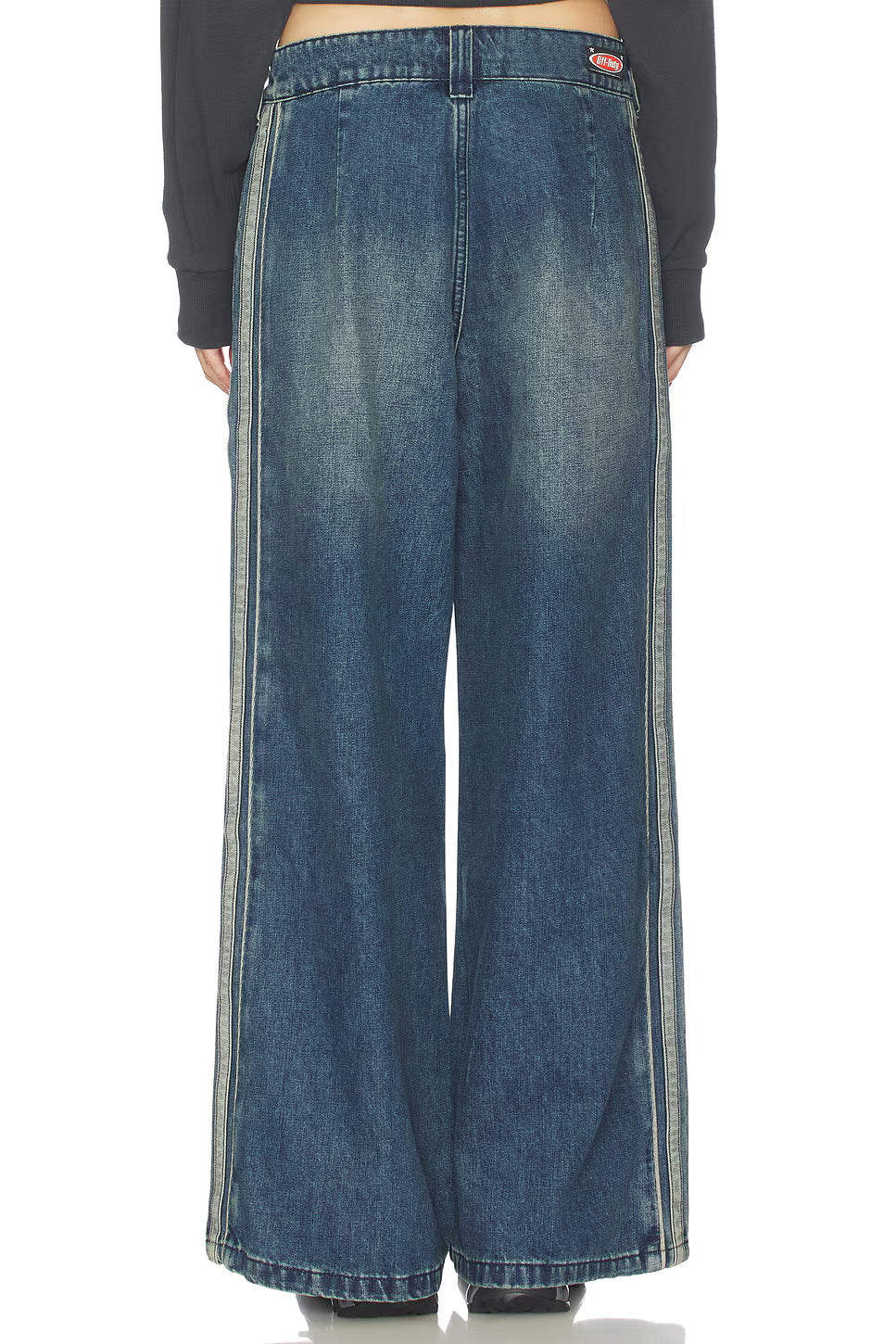 Abrand 99 Low Mega Baggy Melanie Jeans