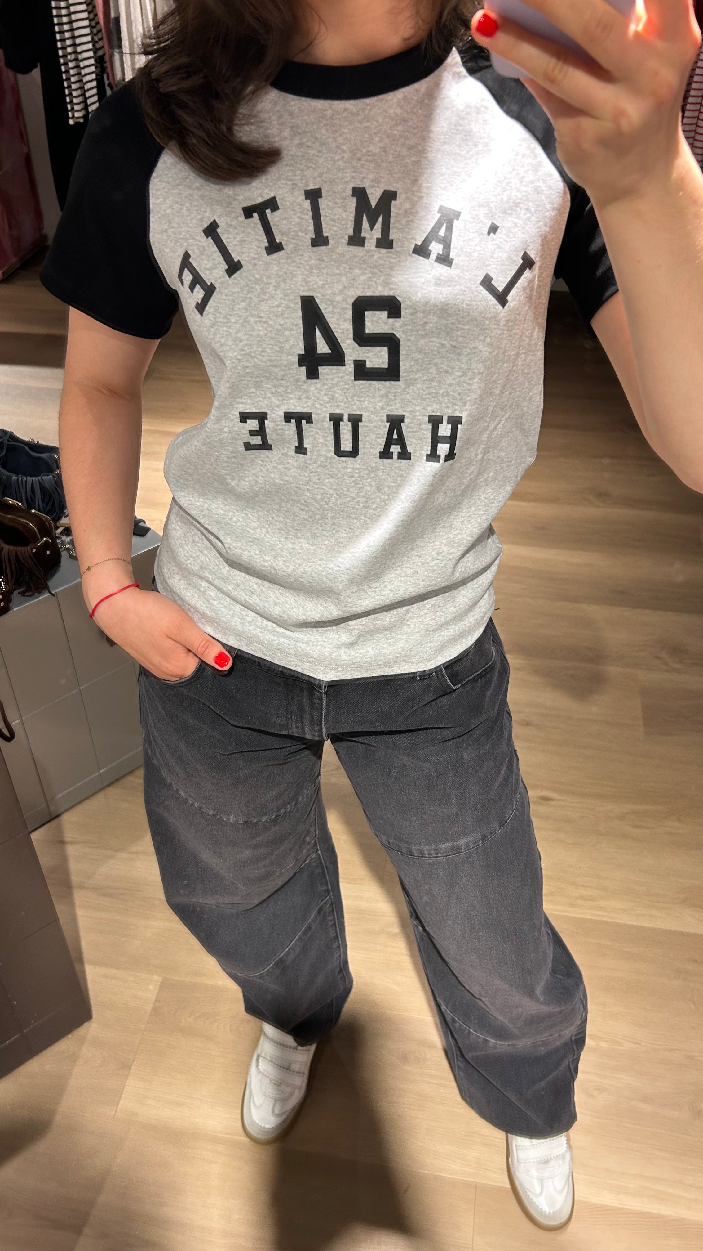 Haute L'amitié T-shirt College T-shirts