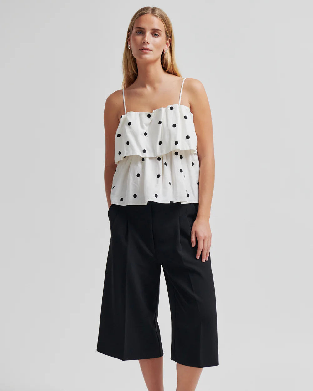 Second Female Salliy Top Tops