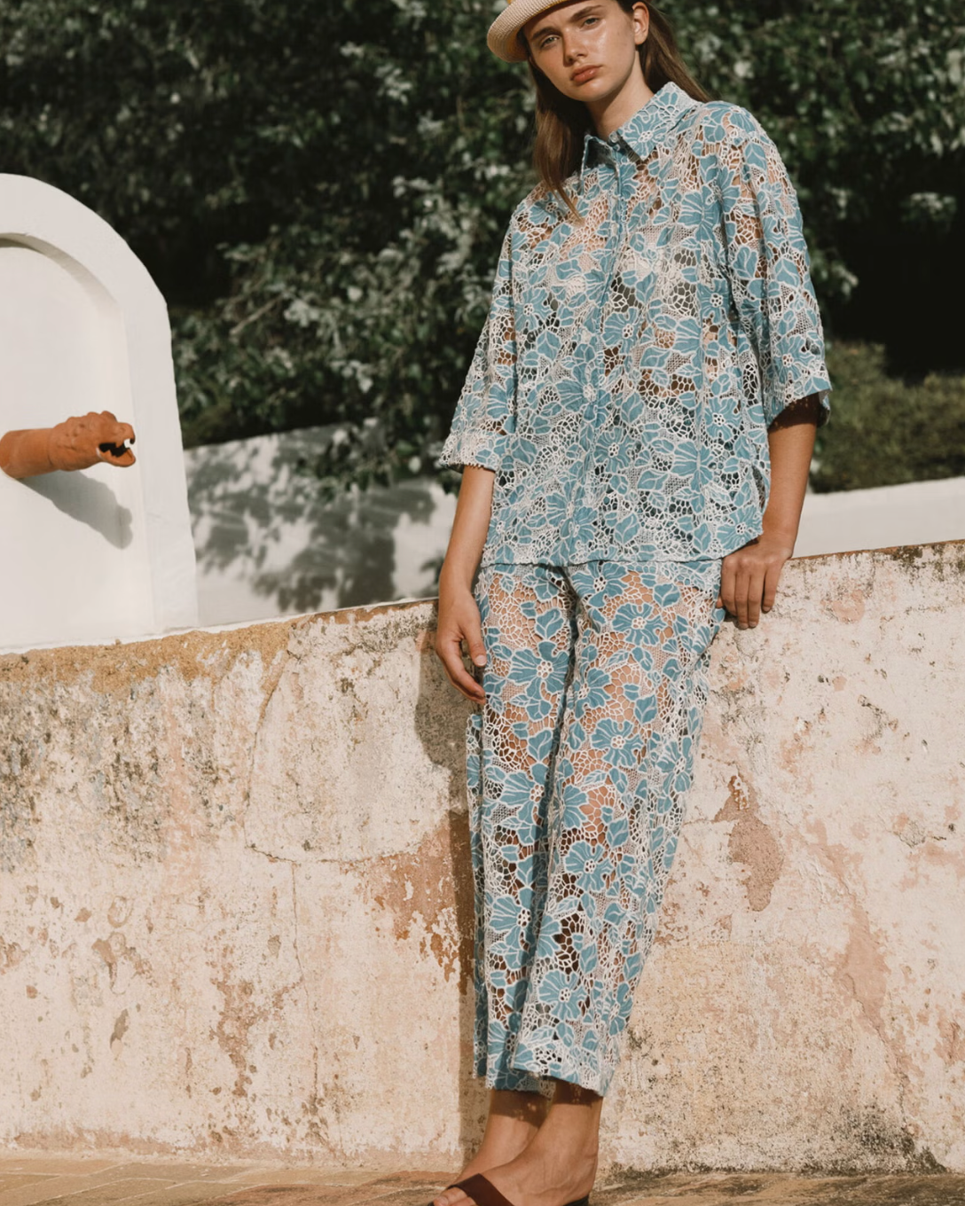 The Tiny Big Sister Lace Wide Broek