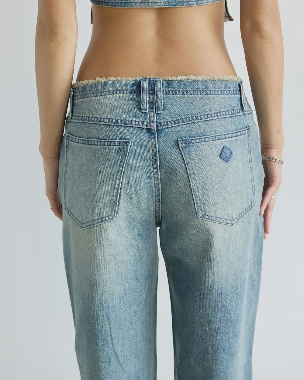 Abrand 99 Low Baggy Mikey