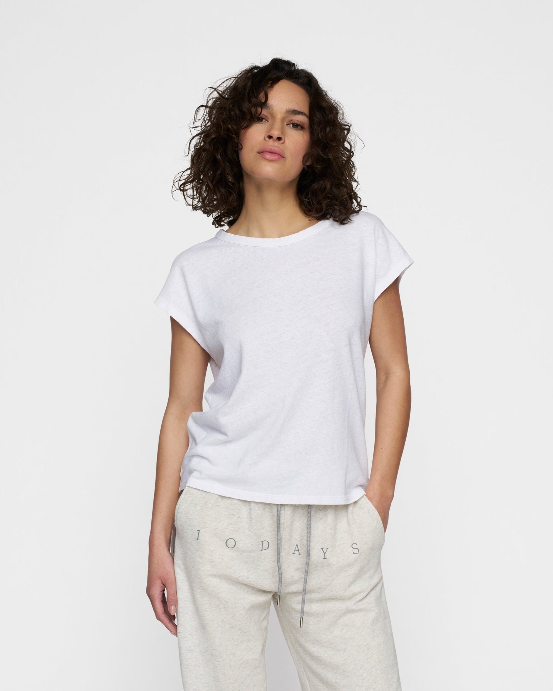 10DAYS T-shirt linnen White T-shirts