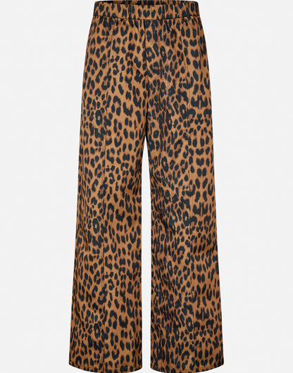 Baum und Pferdgarten Nivia Broek Broeken