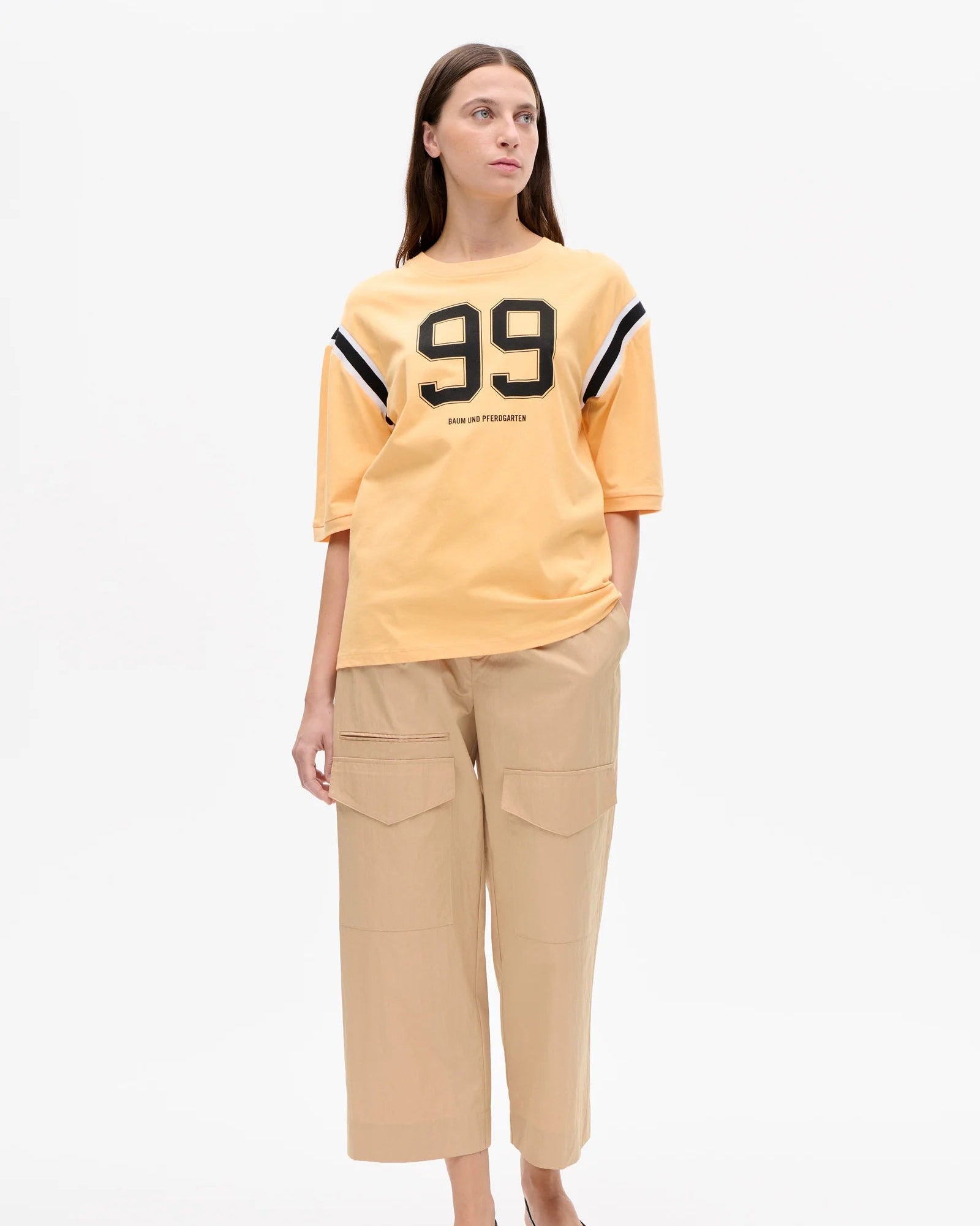 Baum und Pferdgarten July T-shirt T-shirts