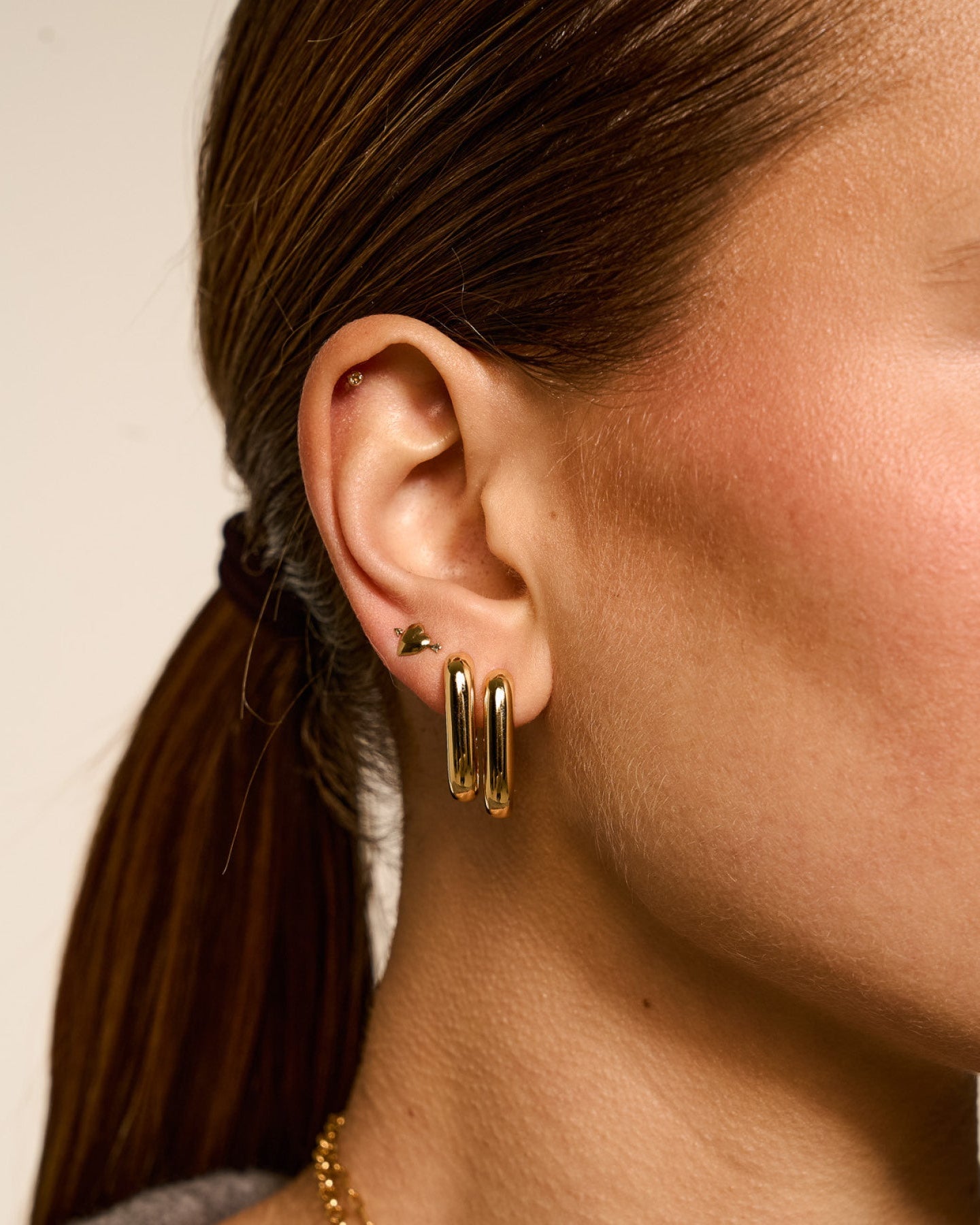 Anna + Nina Cleo Hoop Oorbellen (2 stuks) Accessoires