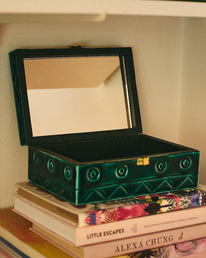 Anna + Nina Tide’s Treasure Box