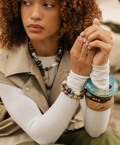 Le Veer Blue Bangle