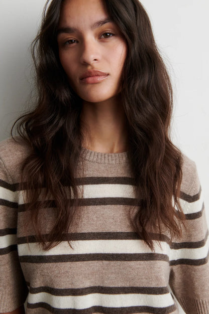Second Female Vilna Knit SS O-Neck
