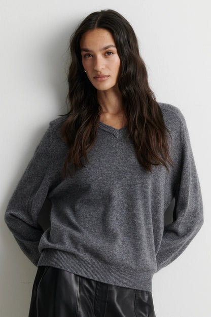Second Female Olira Knit V-neck