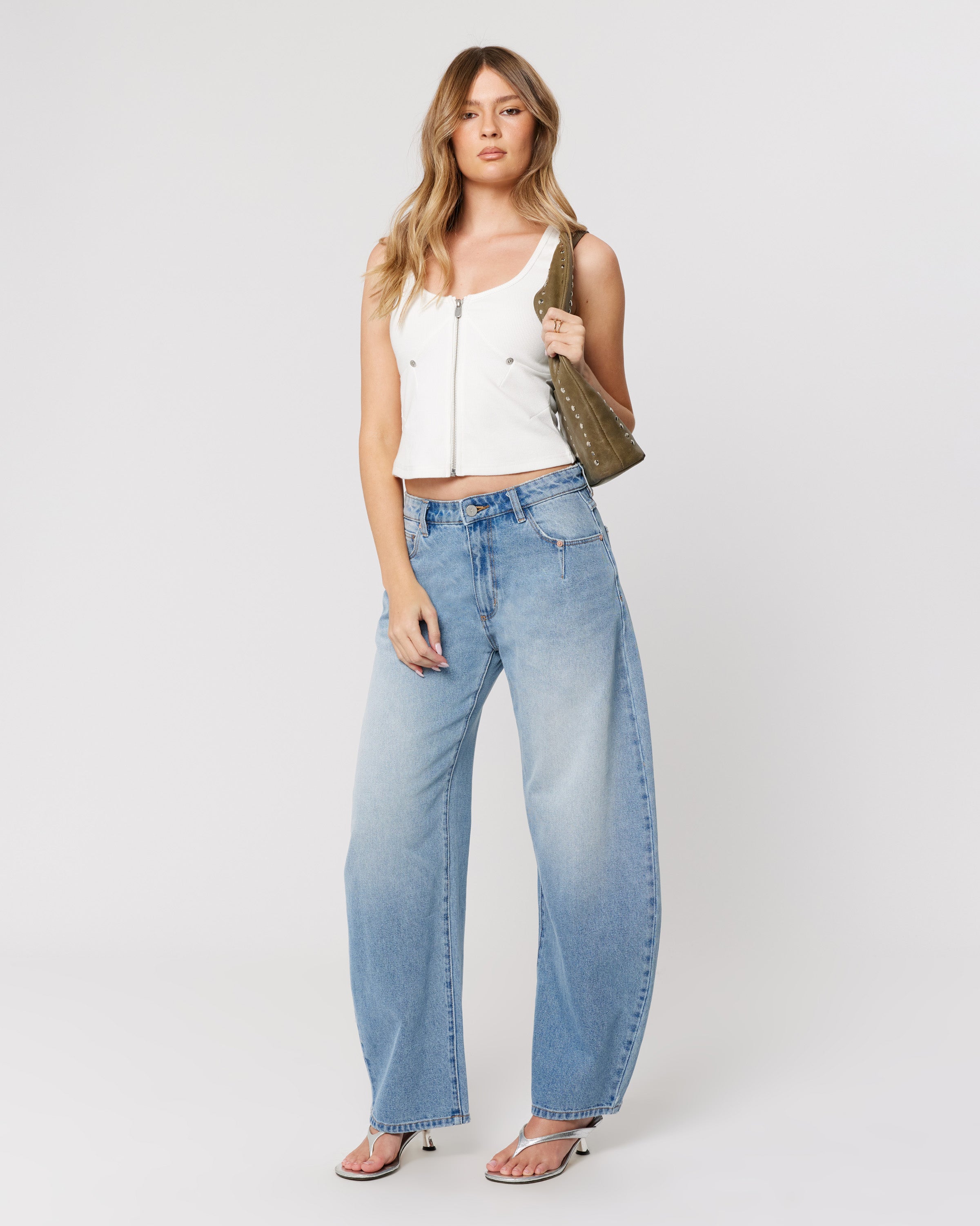 Abrand 95 Mid Barrel Tall Stevie Jeans