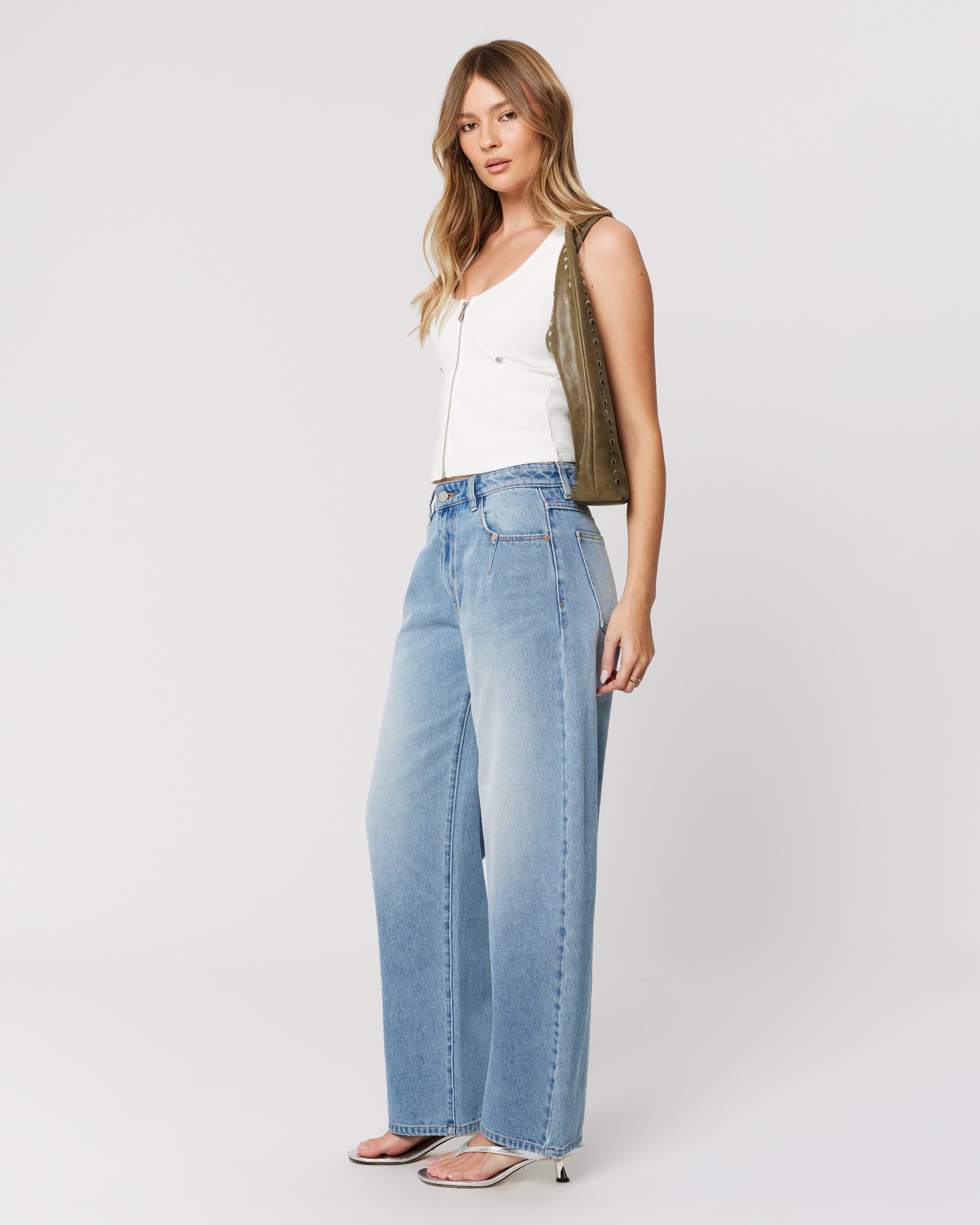 Abrand 95 Mid Barrel Tall Stevie Jeans
