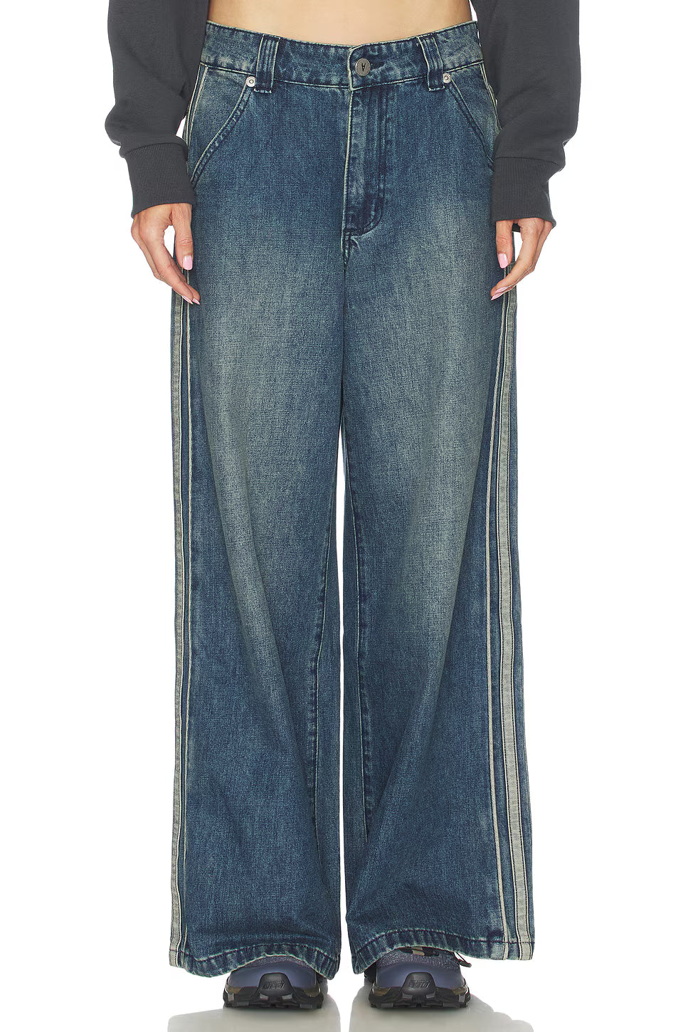 Abrand 99 Low Mega Baggy Melanie Jeans