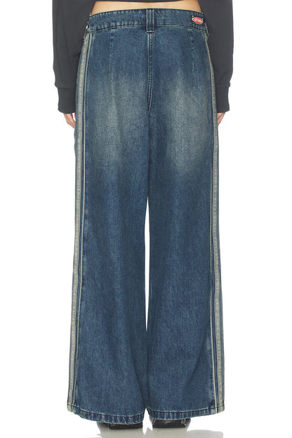 Abrand 99 Low Mega Baggy Melanie Jeans