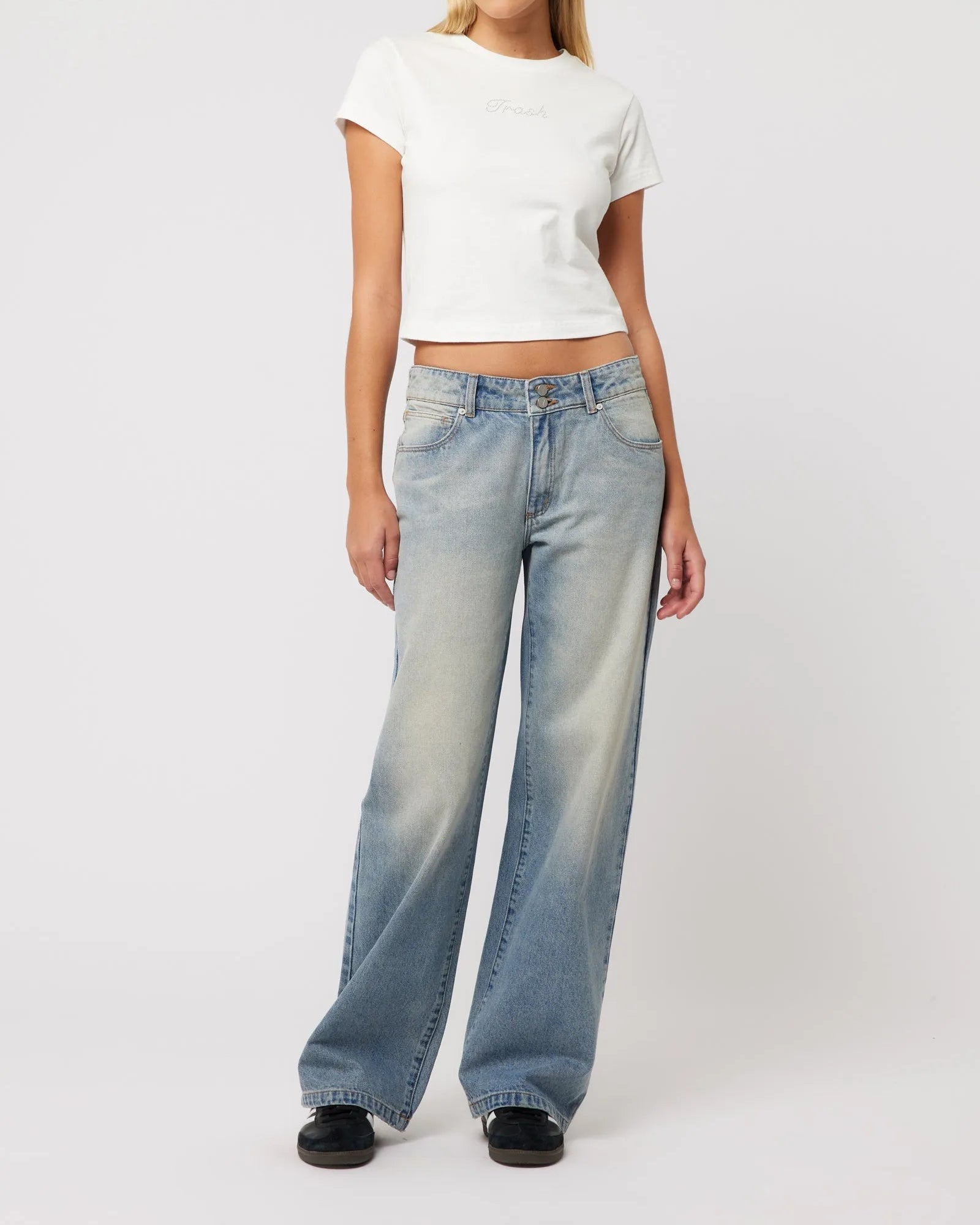 Abrand 99 Low Baggy Caitlin Jeans