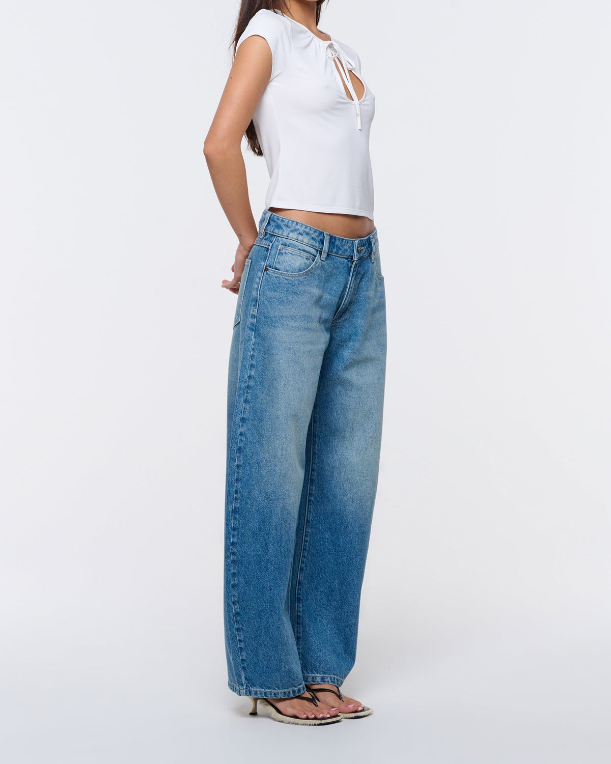 Abrand 99 Low Barrel Celeste