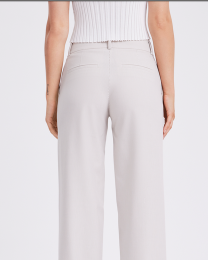 Five Units Dena Broek