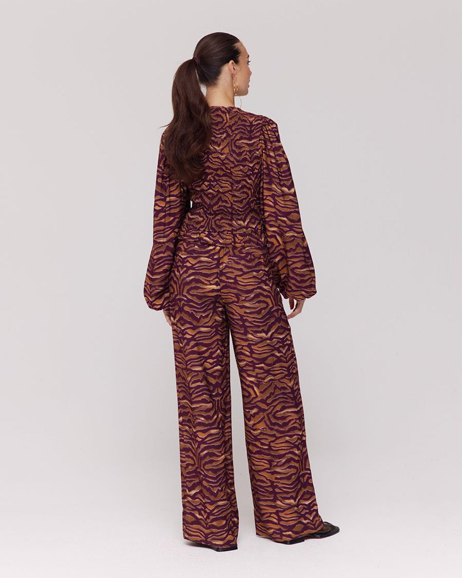 Harper & Yve Elin Top