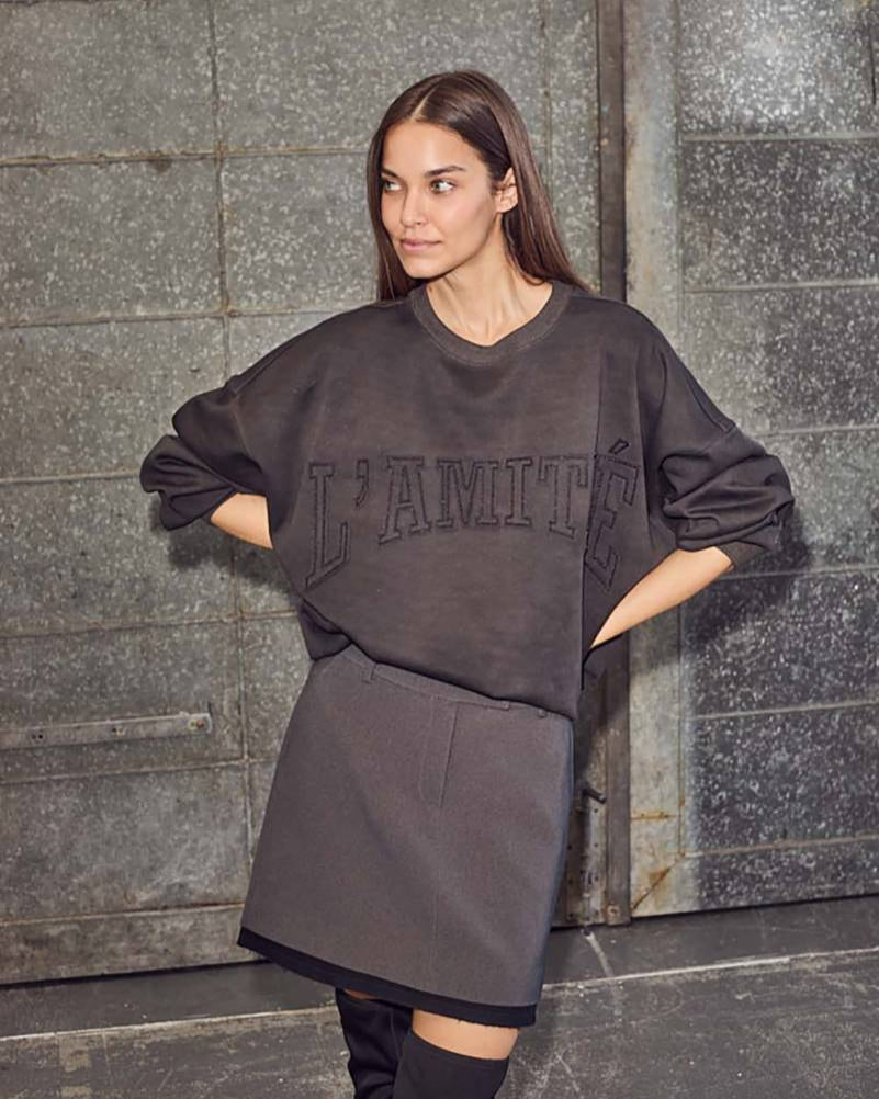 Haute L'amitié Sweater L'AMITIÉ Truien & Vesten