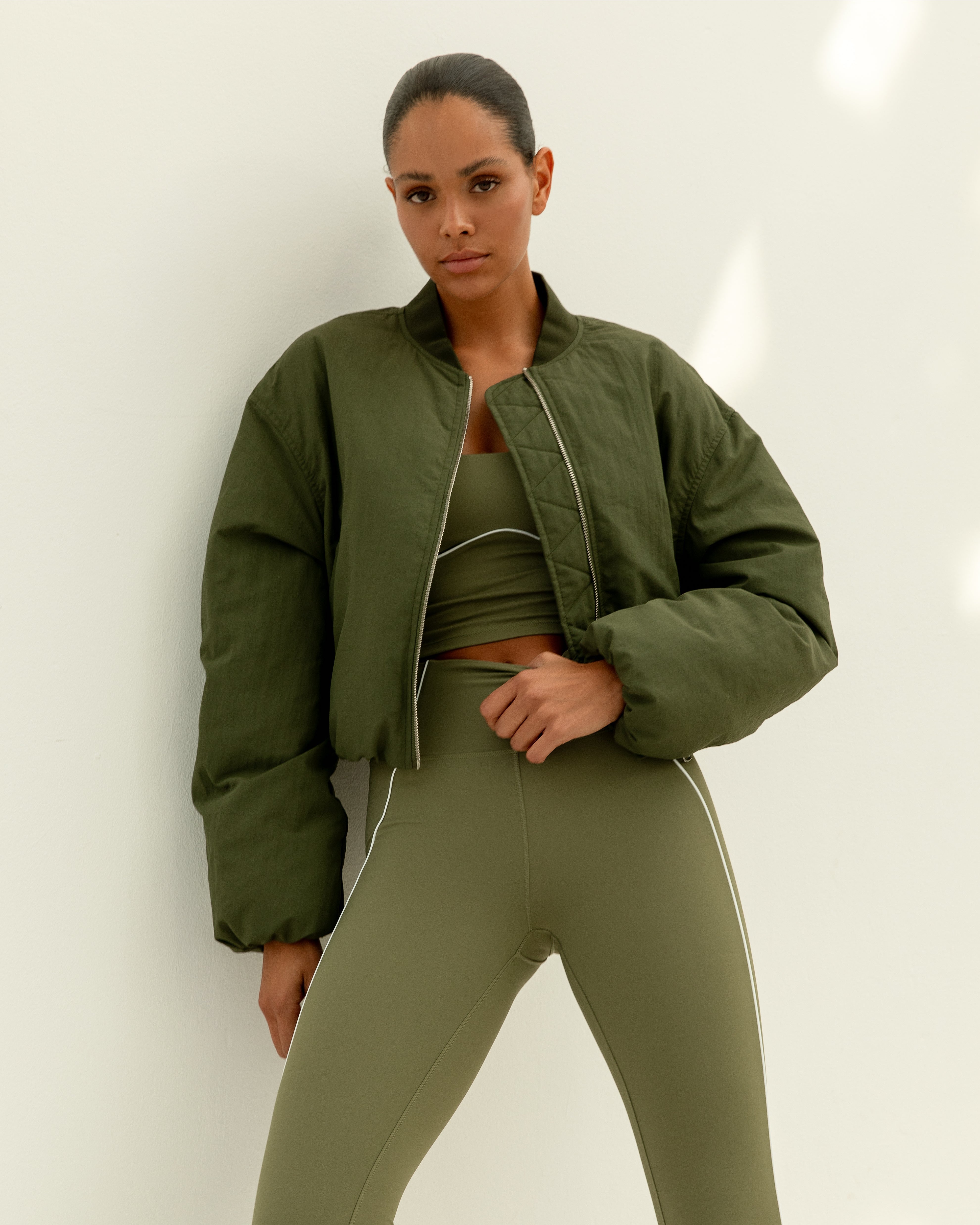 The Lola Club Lee Bomberjack Jassen