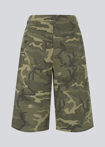 Modström Athene long shorts