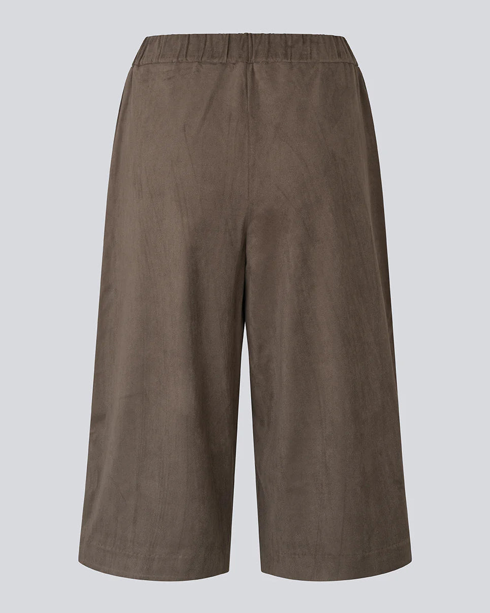 Modström Britney Long Shorts