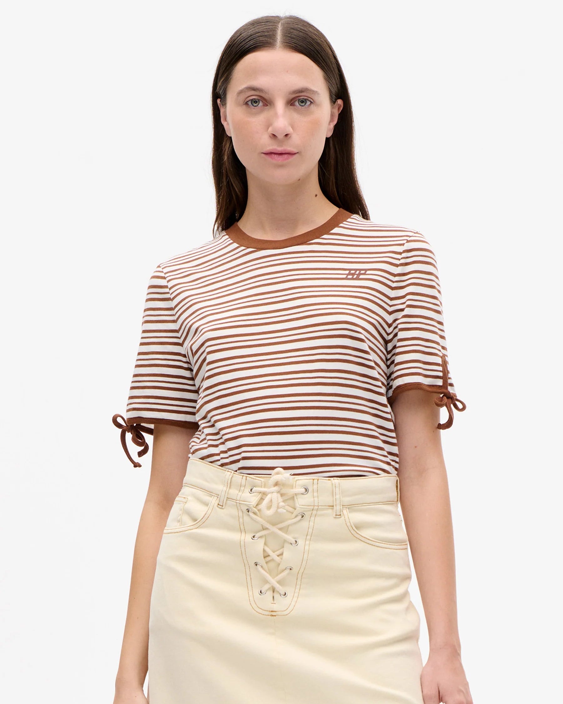 Baum und Pferdgarten Janet T-shirt