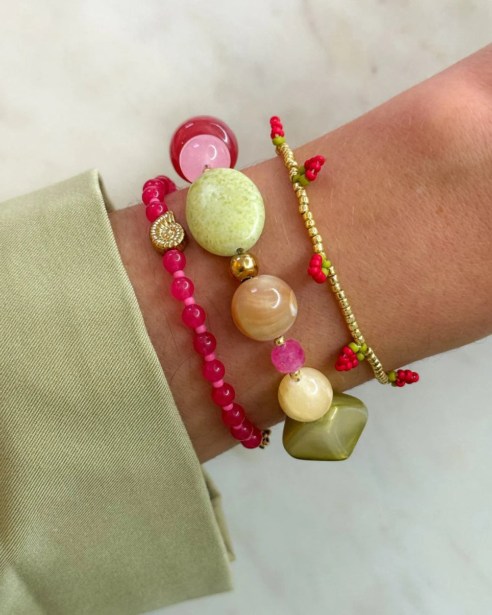 Le Veer Little Strawberry Armband